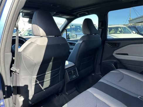 New 2026 Subaru Forester Premium image 12
