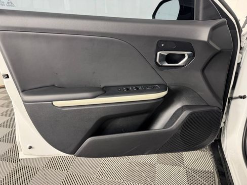 Used 2025 Kia K4 GT-Line FWD image 9