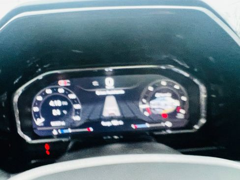 Used 2024 GMC Sierra 1500 SLT w/ SLT Premium Plus Package image 23