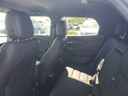 Certified 2023 Chevrolet TrailBlazer ACTIV w/ Technology Package FWD image 8