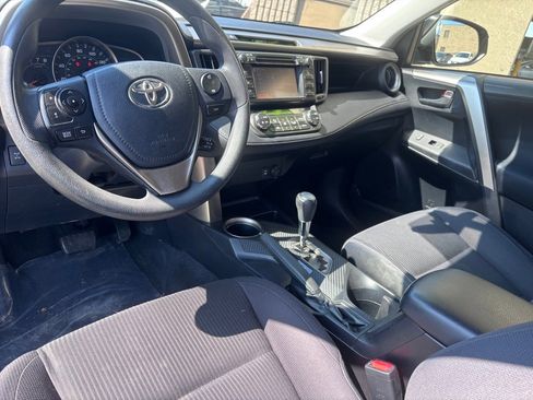 Used 2013 Toyota RAV4 XLE image 16