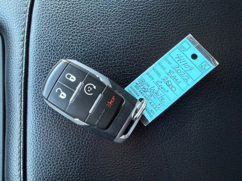 Used 2022 RAM 2500 Big Horn w/ Cold Weather Group image 41