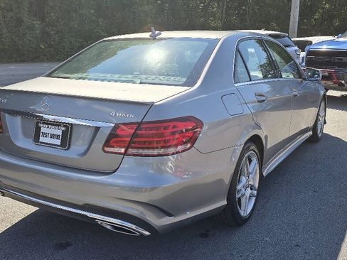 Used 2014 Mercedes-Benz E 350 4MATIC Sedan w/ Premium 1 Package image 5