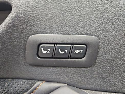 Used 2019 Toyota Avalon Touring w/ Advanced Safety Package image 26