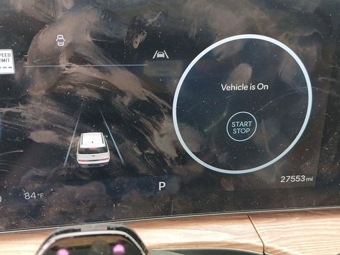 Used 2024 Hyundai Santa Fe Limited FWD image 1