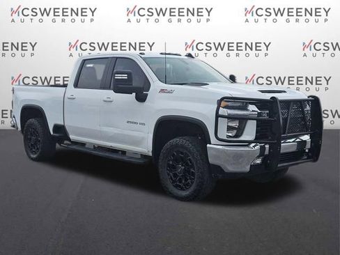 Used 2022 Chevrolet Silverado 2500 LT w/ Convenience Package image 7