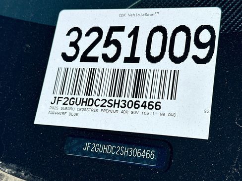 New 2025 Subaru Crosstrek 2.0i Premium image 4