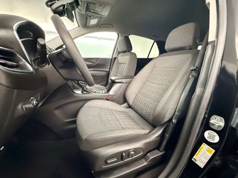 Used 2024 Chevrolet Equinox LT FWD image 15