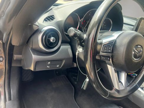 Used 2018 MAZDA MX-5 Miata Grand Touring RWD image 13