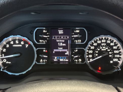 Used 2019 Toyota Tundra SR5 w/ SR5 Upgrade Package AWD/4WD image 23