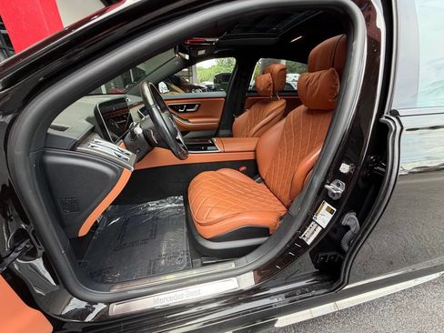 Used 2023 Mercedes-Benz S 580 4MATIC Sedan image 33