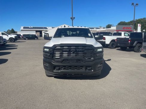 New 2026 RAM 3500 Tradesman AWD/4WD image 8