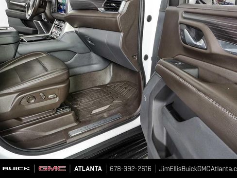 Used 2022 GMC Yukon XL Denali w/ Max Trailering Package AWD/4WD image 36