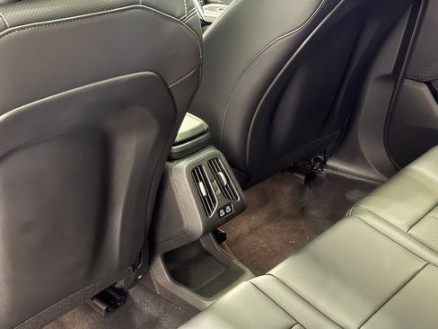 Used 2025 BMW X2 xDrive28i image 25