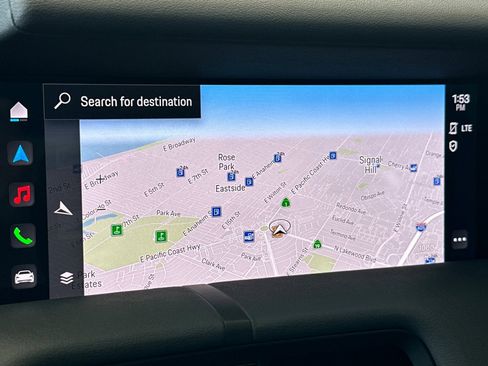 Certified 2023 Porsche Taycan image 18