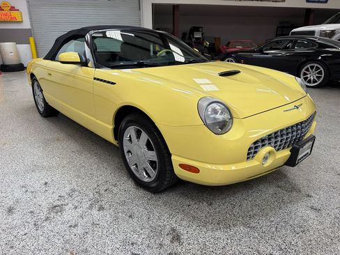 Used 2002 Ford Thunderbird RWD image 11