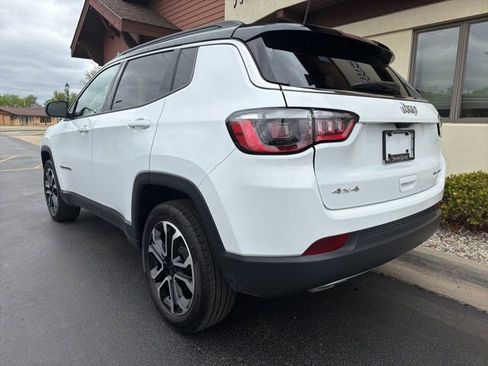 Used 2023 Jeep Compass Limited AWD/4WD image 9