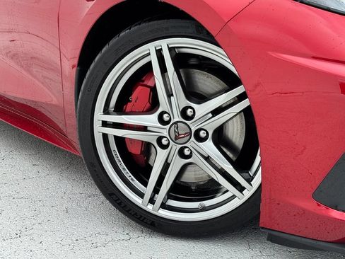 Used 2024 Chevrolet Corvette Stingray Preferred Cpe w/ Z51 Performance Package RWD image 6