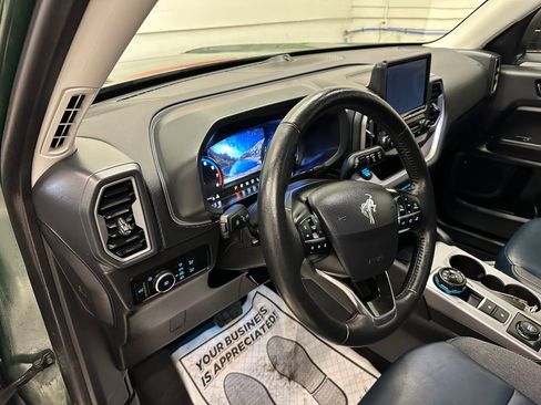 Used 2023 Ford Bronco Sport Outer Banks w/ Tech Package image 23