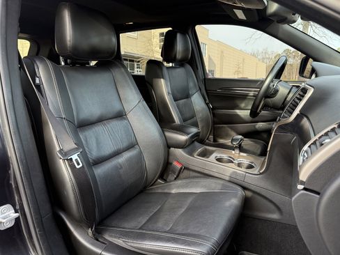 Used 2014 Jeep Grand Cherokee Limited image 36