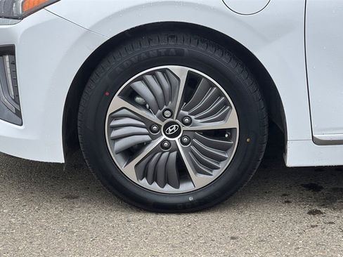 Used 2021 Hyundai Ioniq SEL image 27