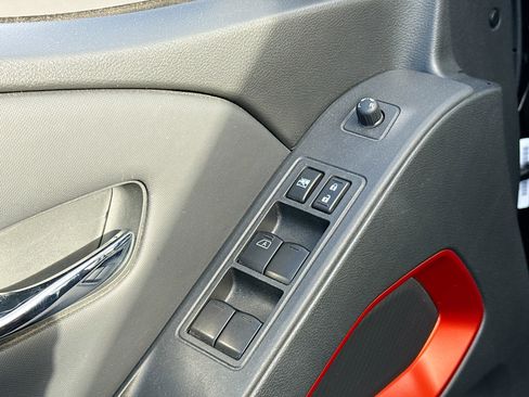 Used 2022 Nissan Frontier PRO-4X w/ Technology Package image 7