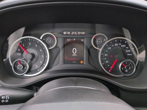 New 2026 RAM 1500 Express RWD image 28