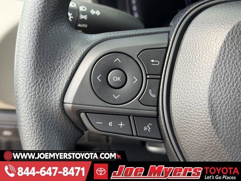 Used 2026 Toyota Corolla LE image 23