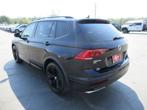 Used 2019 Volkswagen Tiguan SEL Premium R-Line FWD image 9