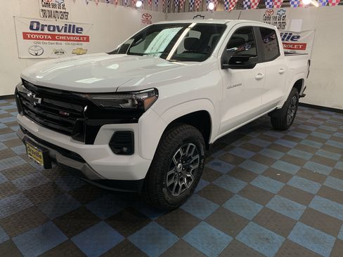 New 2026 Chevrolet Colorado Z71 w/ Z71 Convenience Package 2 image 1