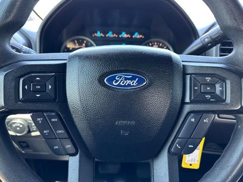 Used 2017 Ford F150 XLT AWD/4WD image 21