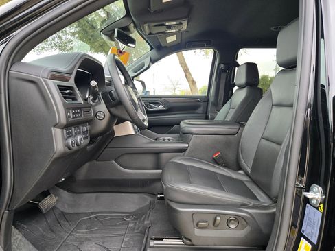 Certified 2023 Chevrolet Tahoe Z71 w/ Z71 Off-Road Package image 9