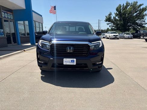 Used 2022 Honda Ridgeline RTL-E image 2
