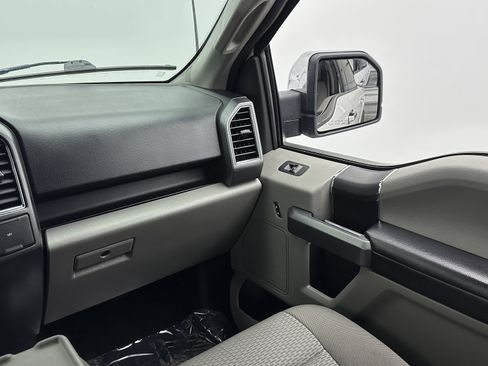 Used 2020 Ford F150 XLT image 23