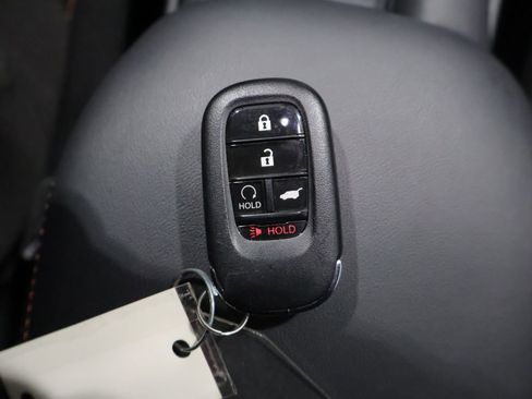 Used 2024 Honda HR-V Sport image 25