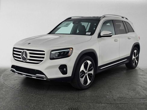 New 2026 Mercedes-Benz GLB 250 image 7