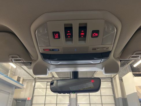 Used 2019 Subaru Ascent Premium w/ Popular Package #3 image 26