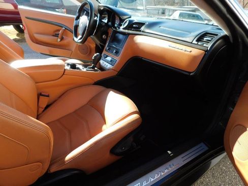 Used 2016 Maserati GranTurismo Sport image 30