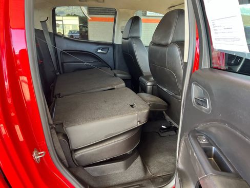 Used 2019 Chevrolet Colorado ZR2 image 34