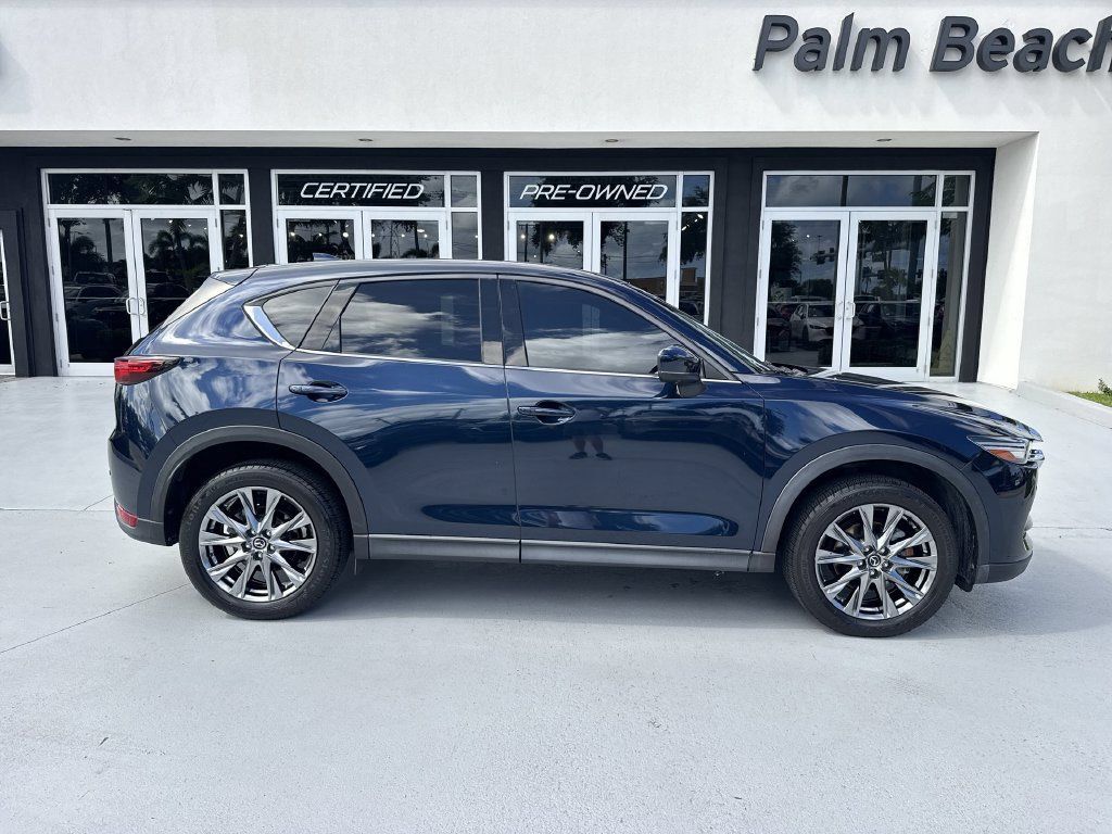 Used 2021 MAZDA CX-5 Signature AWD/4WD image 5