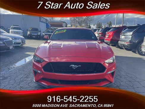 Used 2019 Ford Mustang GT image 2