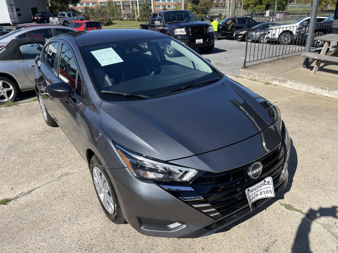 Used 2025 Nissan Versa S w/ Trunk Package FWD image 25