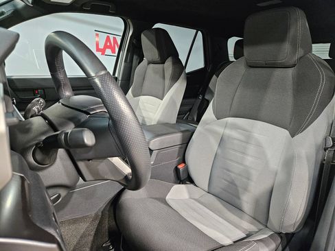 Used 2025 Toyota 4Runner TRD Off-Road AWD/4WD image 24
