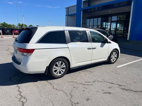 Used 2016 Honda Odyssey EX-L image 3
