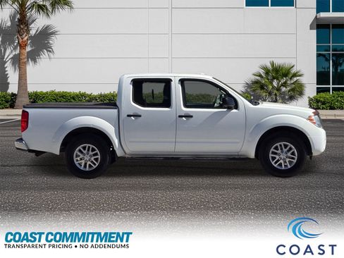 Used 2017 Nissan Frontier SV w/ SV Value Truck Package image 5