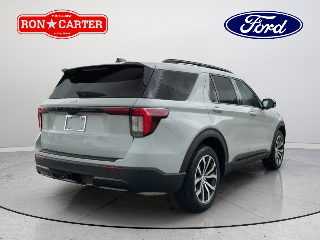 New 2027 Ford Explorer ST-Line w/ Premium Package RWD image 6