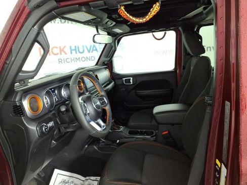 Used 2021 Jeep Gladiator Mojave w/ LED Lighting Group image 12