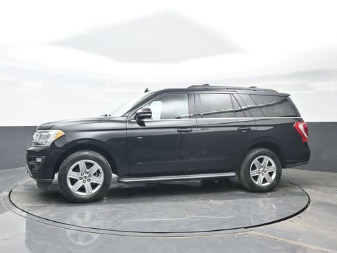 Used 2020 Ford Expedition XLT w/ Equipment Group 202A RWD image 3