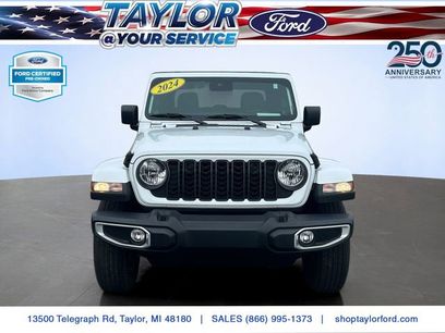 Used 2024 Jeep Gladiator Sport
