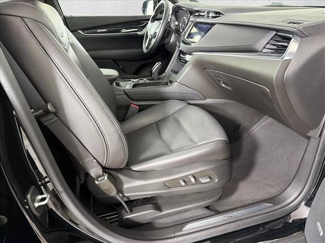 Used 2023 Cadillac XT5 Premium Luxury FWD image 15